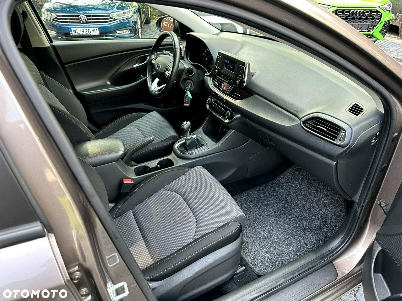 Hyundai i30 1.5 DPI Classic + - 17
