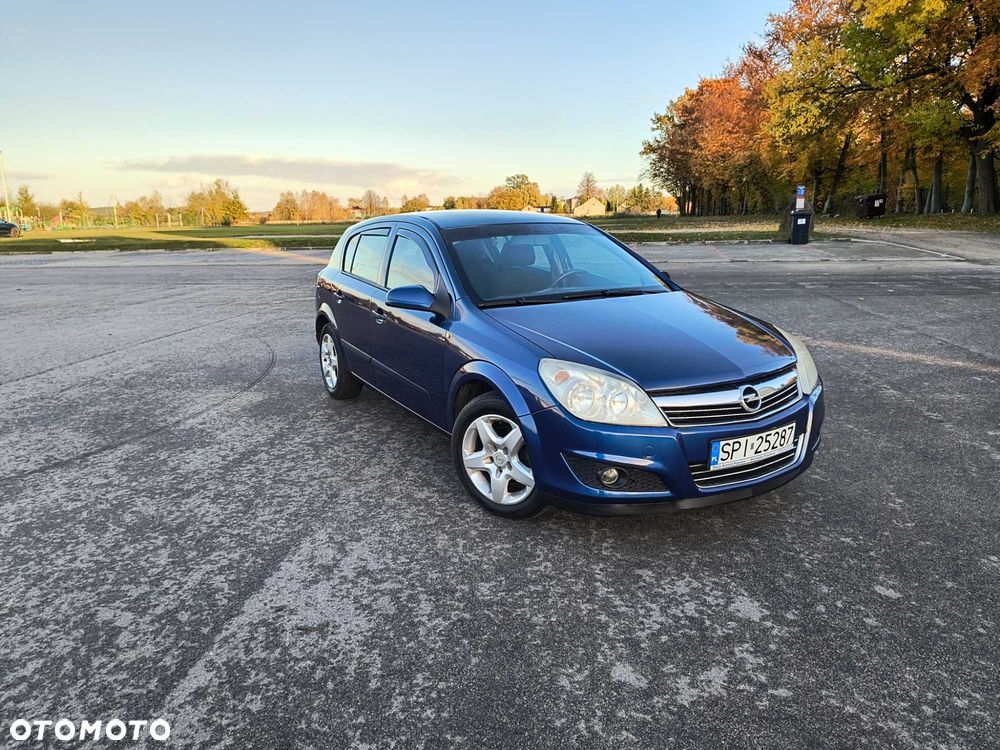 Opel Astra - 1