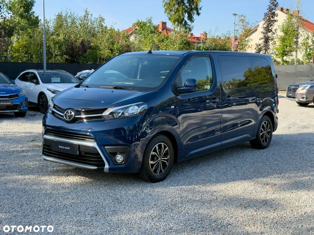 Toyota Proace Verso 2.0 D4-D Medium Family - 1