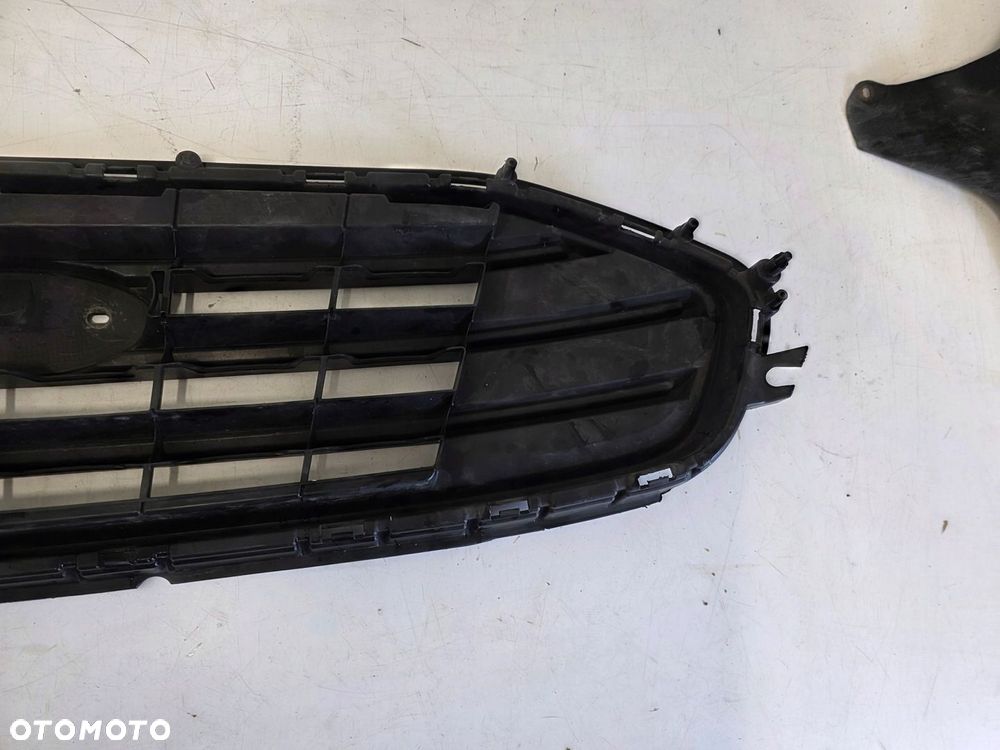 Atrapa grill FORD Transit Connect mk2 lift KT1B-8200-A 17- - 8