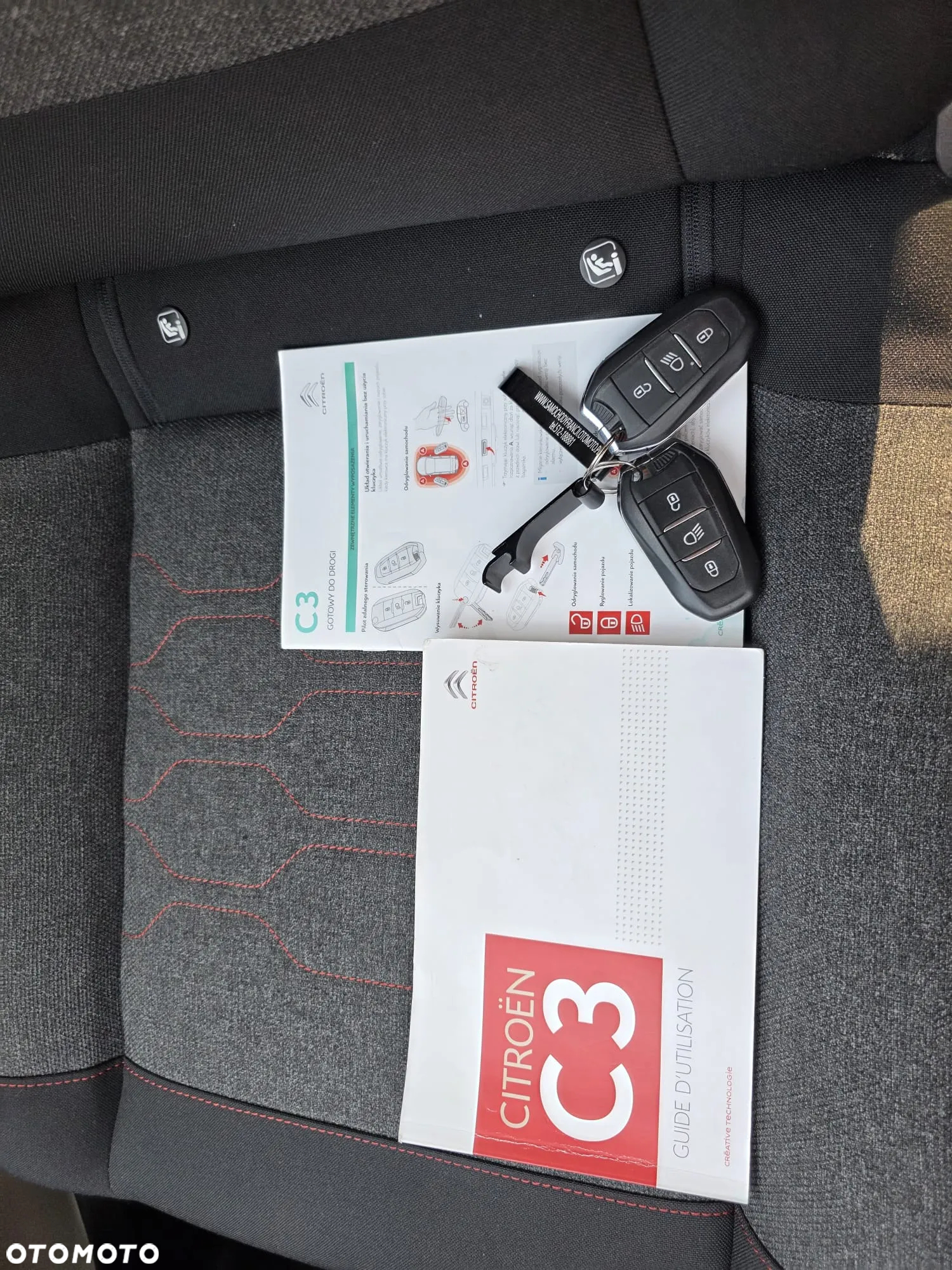 Citroën C3 1.2 PureTech Shine S&S - 28
