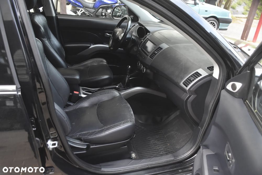 Peugeot 4007 HDI FAP 7-Sitzer Sport - 8