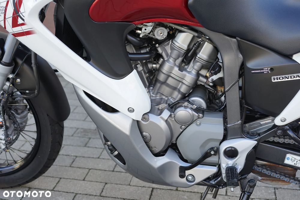 Honda XL - 28