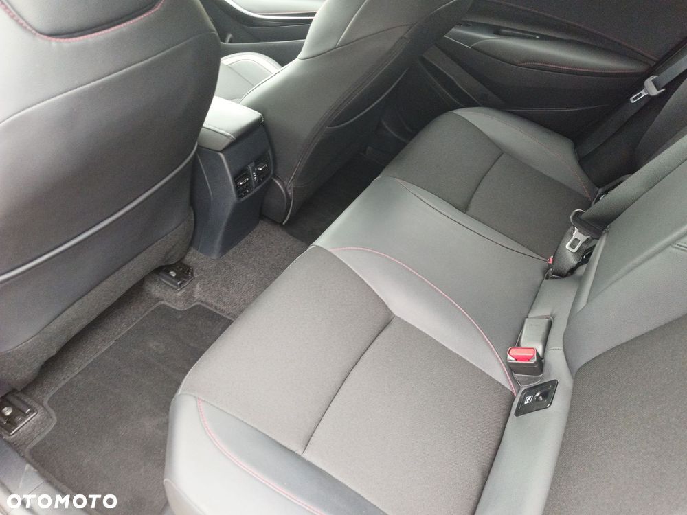Toyota Corolla 1.8 Hybrid GR Sport - 10