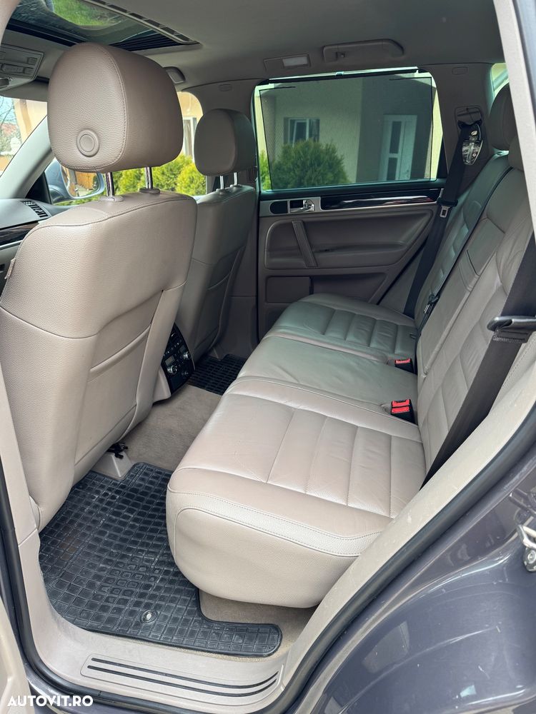 Volkswagen Touareg - 9