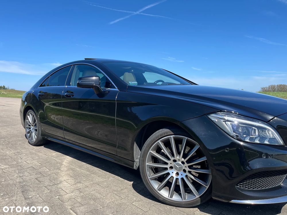 Mercedes-Benz CLS - 4