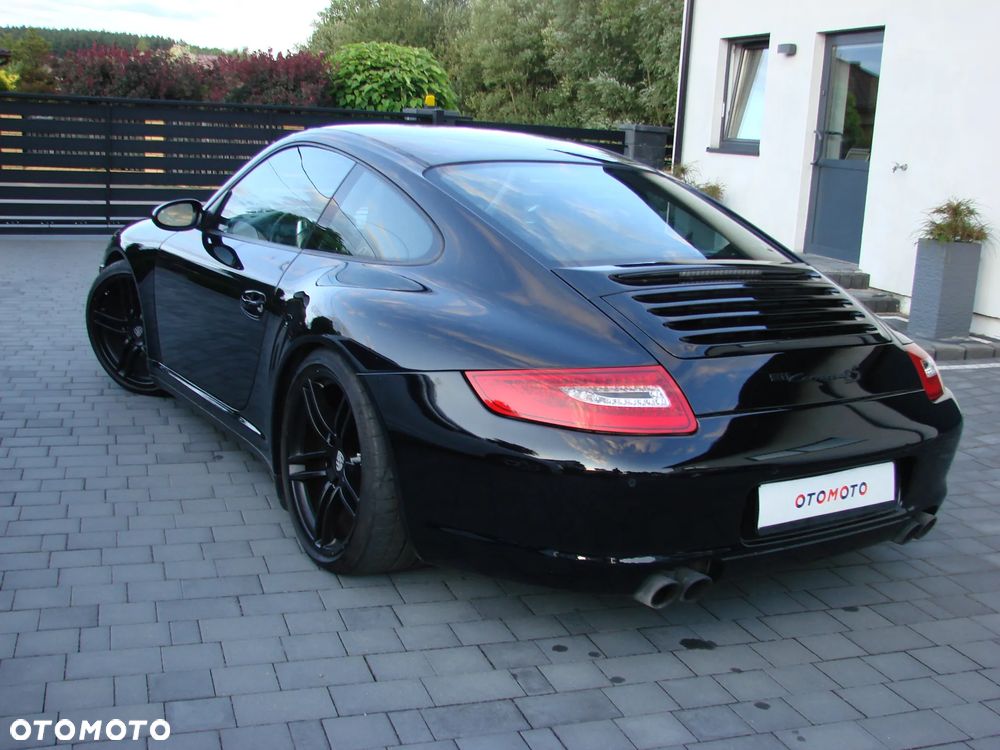Porsche 911 Carrera 4 S - 13