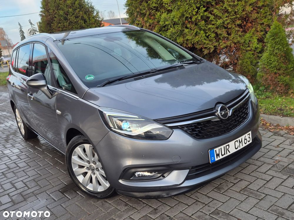 Opel Zafira 2.0 D (CDTI ecoFLEX) Start/Stop Innovation - 18