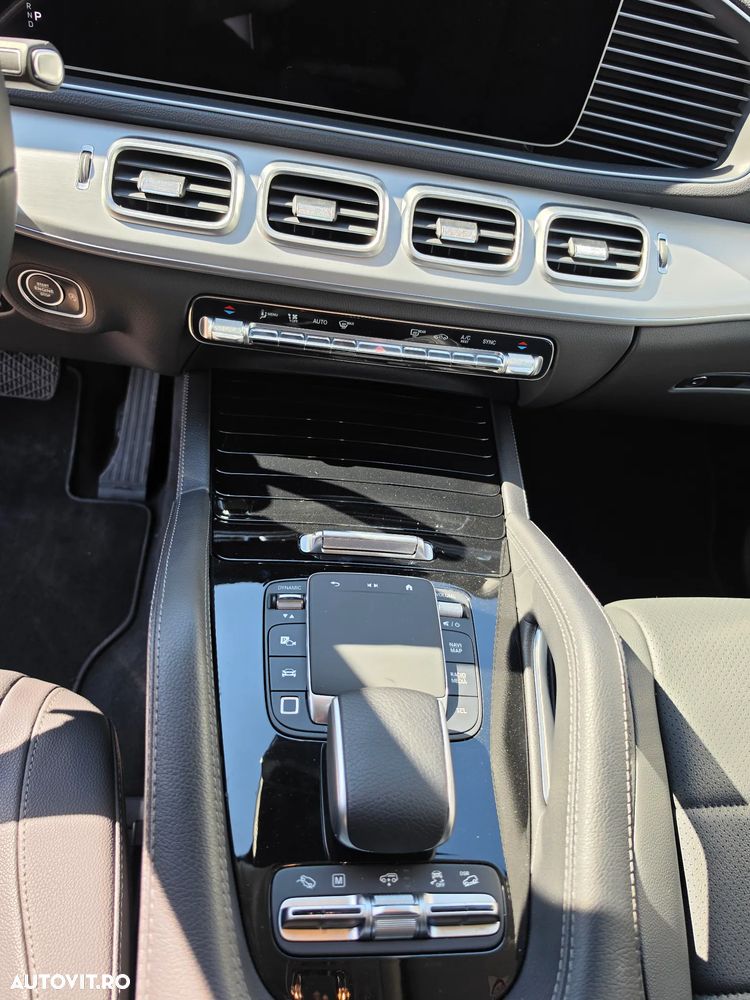 Mercedes-Benz GLE 300 d 4MATIC MHEV - 11