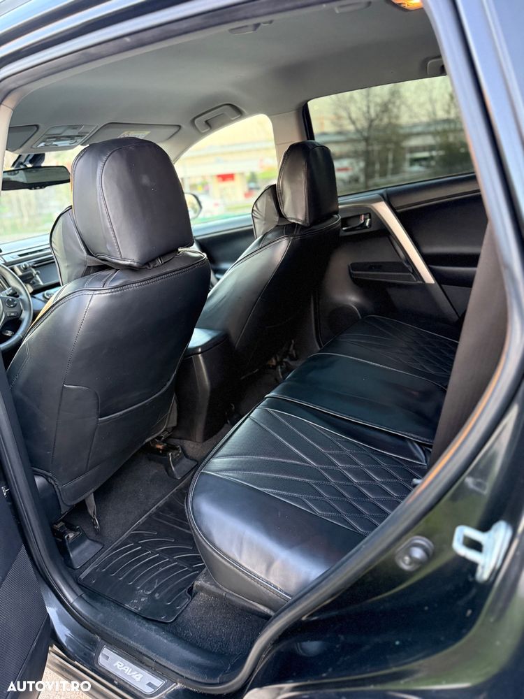 Toyota RAV4 2.2 D-4D 4WD Executive - 12