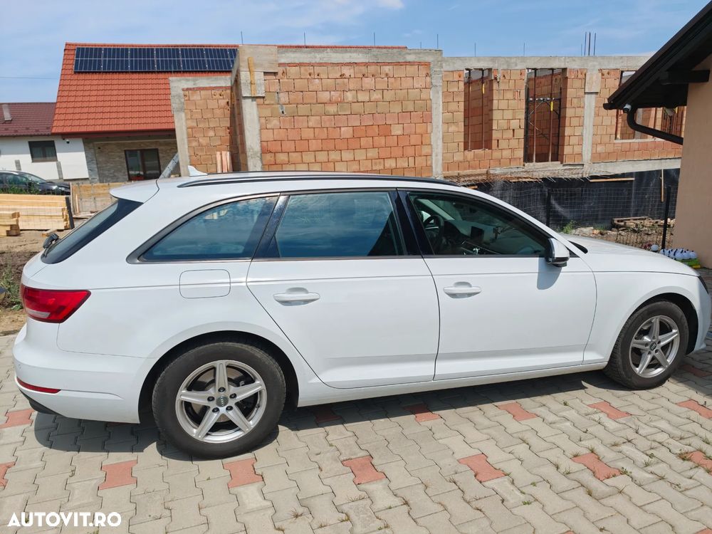 Audi A4 Avant 2.0 TDI S tronic - 5