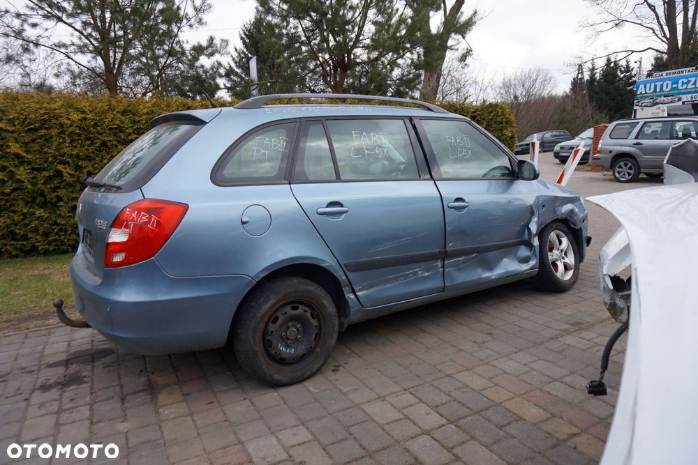 SKODA FABIA II 545 KOMBI 2009 LF5X 9154 1.4 16V BXW 86KM JHQ SZARY na części - 6