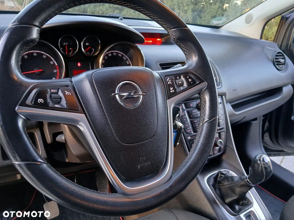 Opel Meriva - 19