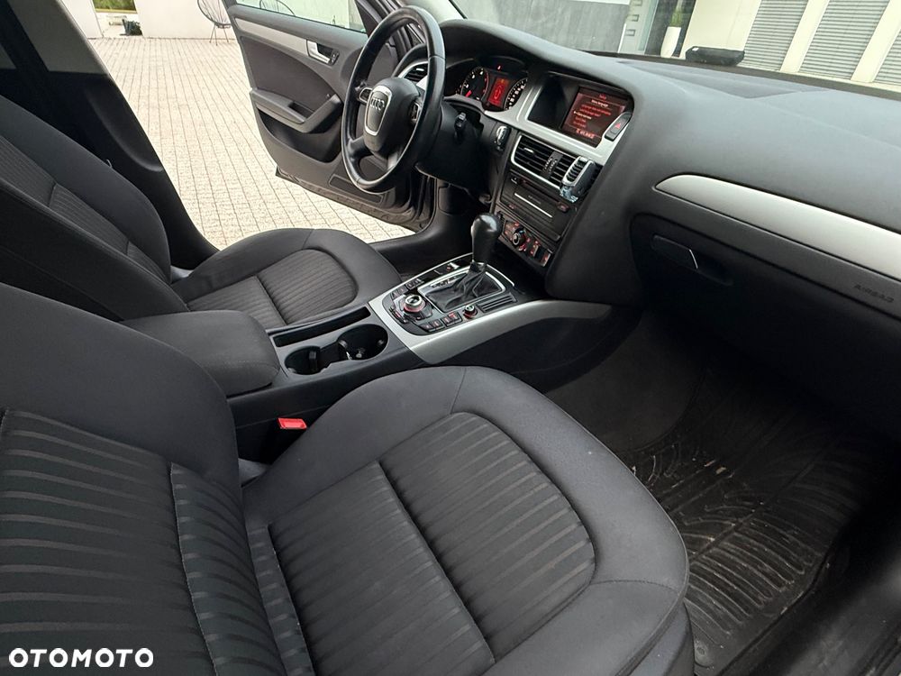 Audi A4 Avant 2.0 TDI Multitronic - 39