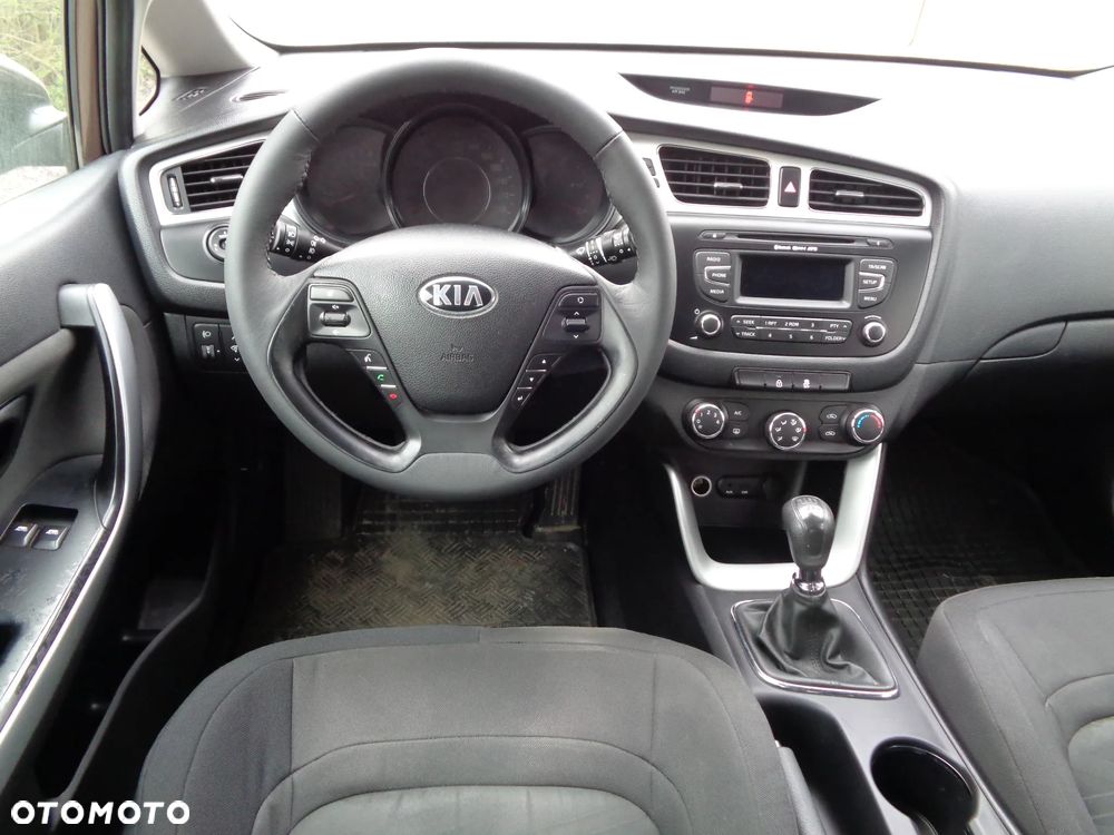 Kia Ceed 1.4 CVVT Vision - 13