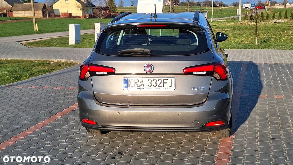 Fiat Tipo 1.4 16V More - 37