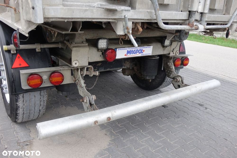 Benalu WYWROTKA 48m3 / ALUMINIOWA /OSIE MERCEDES /OŚ PODNOSZONA / SZYBER ZBOŻOWY - 27