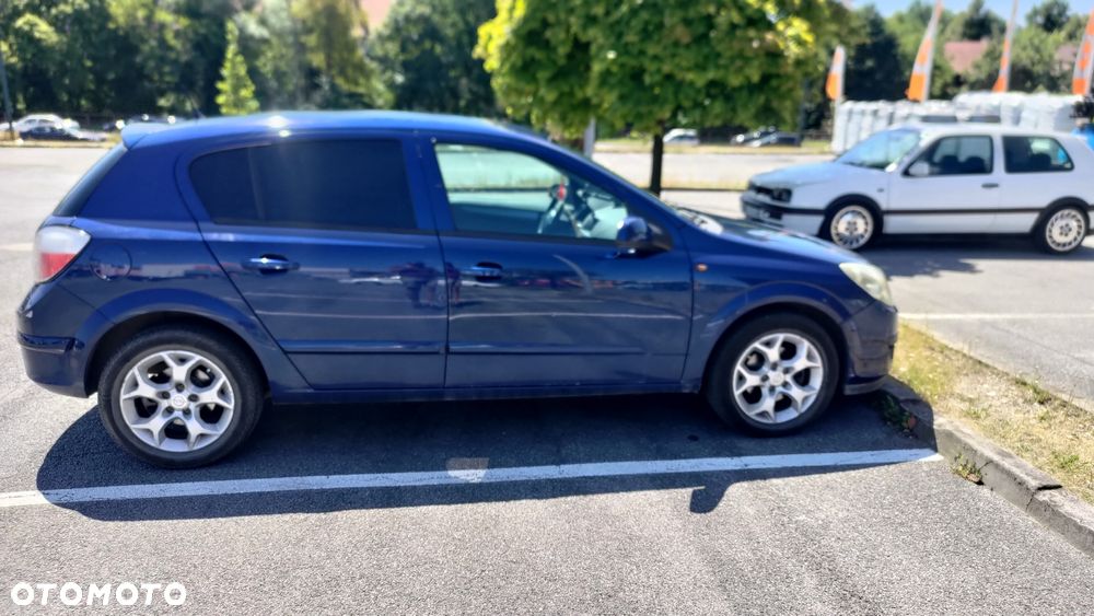 Opel Astra 1.8 - 18