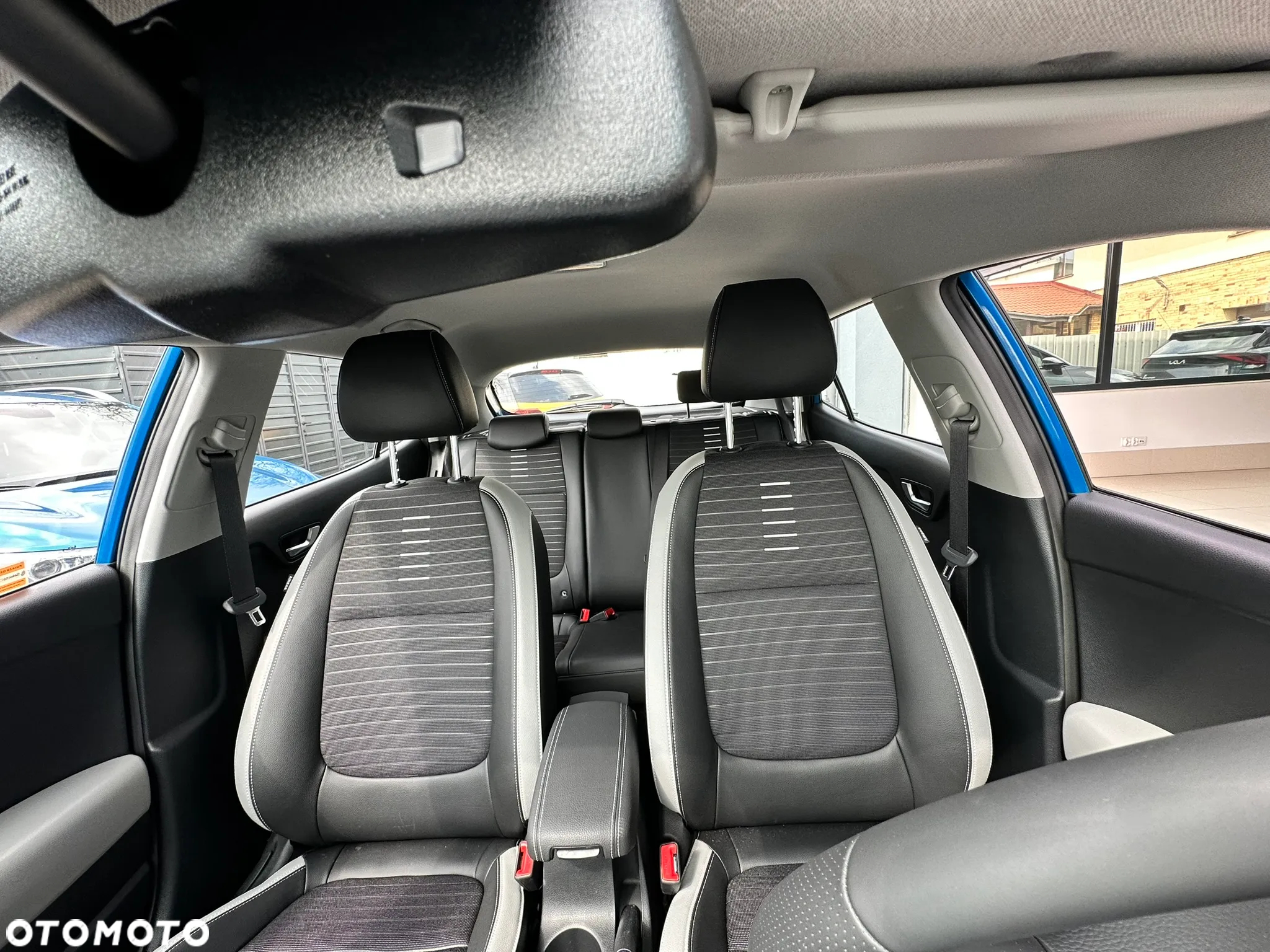 Kia Stonic 1.0 T-GDI L DCT - 13