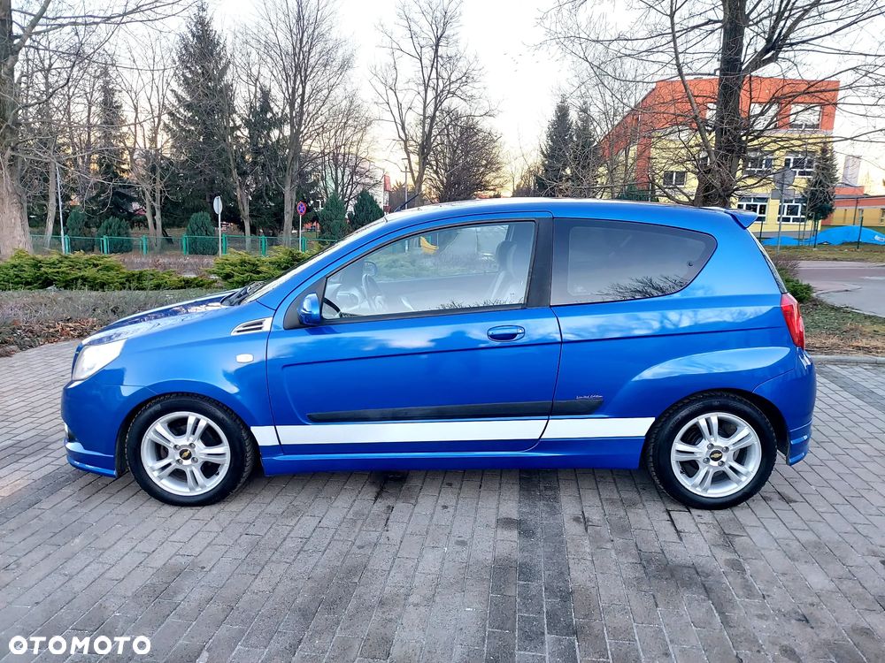 Chevrolet Aveo 1.4 16V LS - 10