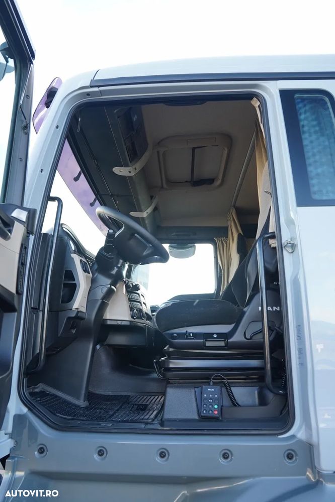 MAN TGX 18.500 / 4x4 / HIDRAULICĂ / HIDROPILARE / CABINĂ JOSĂ / EURO 6 / NAVIGAȚIE / - 25