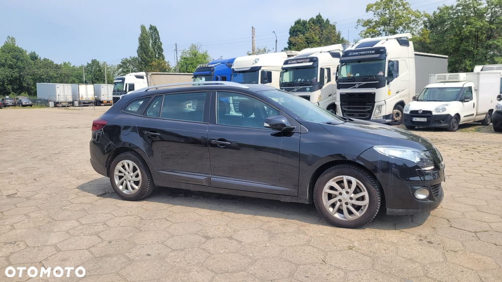 Renault Megane dCi 110 FAP EDC Dynamique - 10