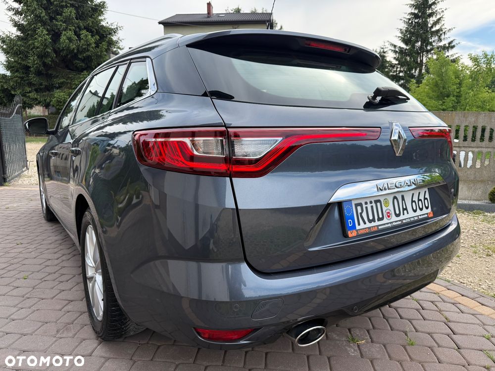 Renault Megane ENERGY TCe 130 BUSINESS - 28