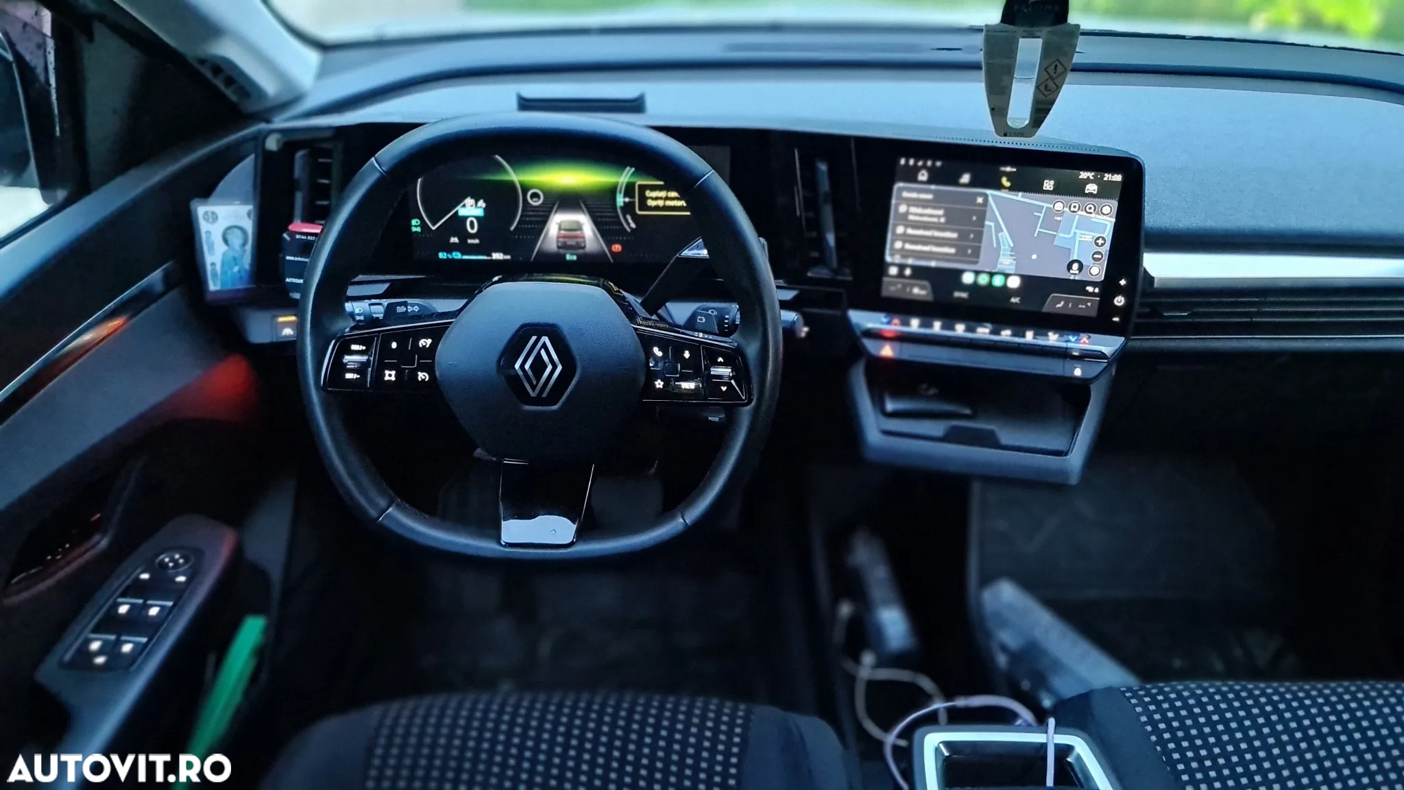 Renault Megane E-TECH EV60 super charge equilibre - 8
