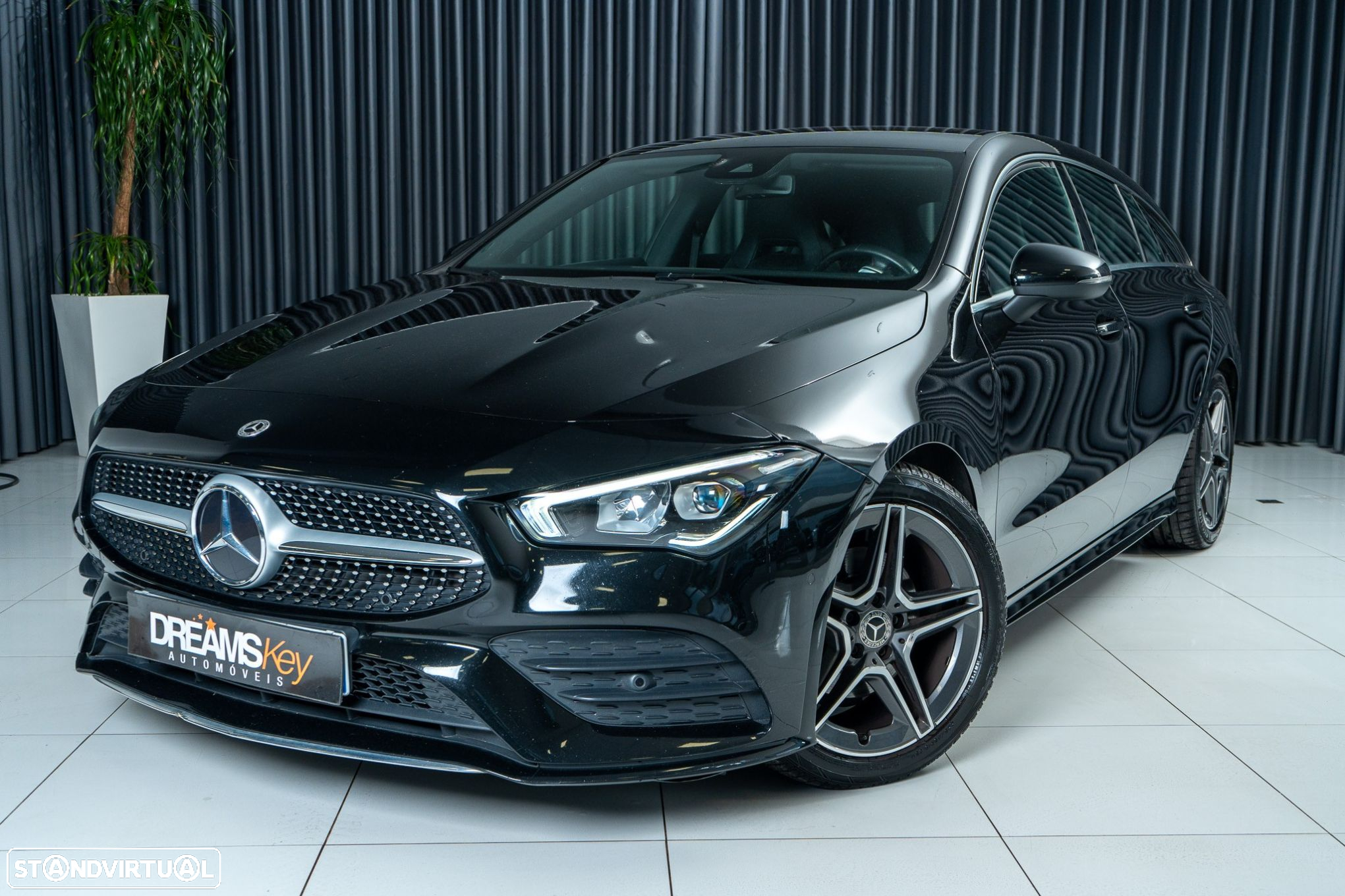 Mercedes-Benz CLA 180 Shooting Brake 7G-DCT AMG Line - 27