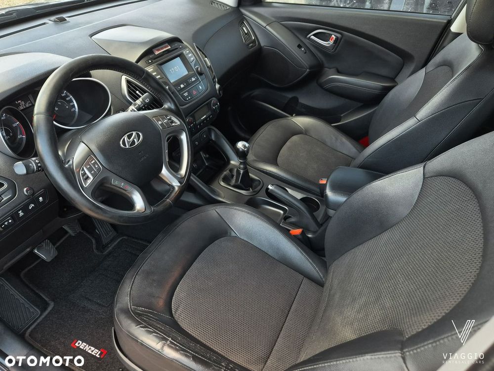 Hyundai ix35 2.0 CRDi Premium 4WD - 18