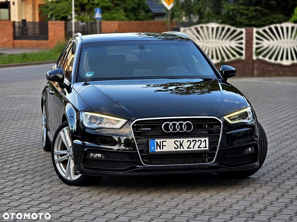Audi A3 Sportback 2.0 TDI (clean diesel) quattro S tronic S line Sportpaket - 13