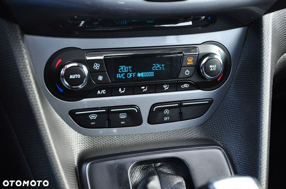 Ford Tourneo Connect - 38