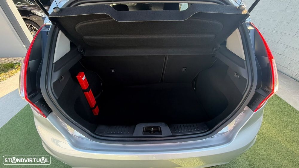 Ford Fiesta 1.0 Ti-VCT Titanium - 9