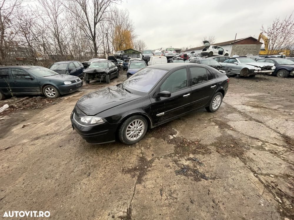 Dezmembrez Renault Laguna II Facelift 2.0 dCi M9R Euro4 110kW 148Hp An 2007 - 1