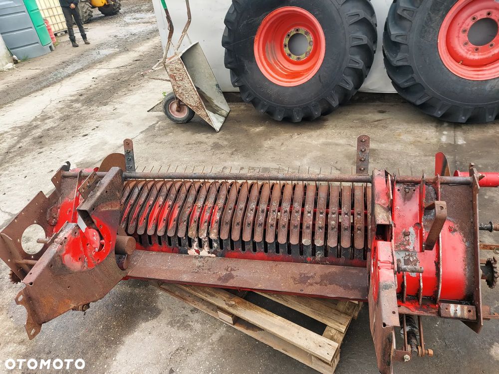 Podbieracz 1741520105 prasa Lely Welger RP545 - 2