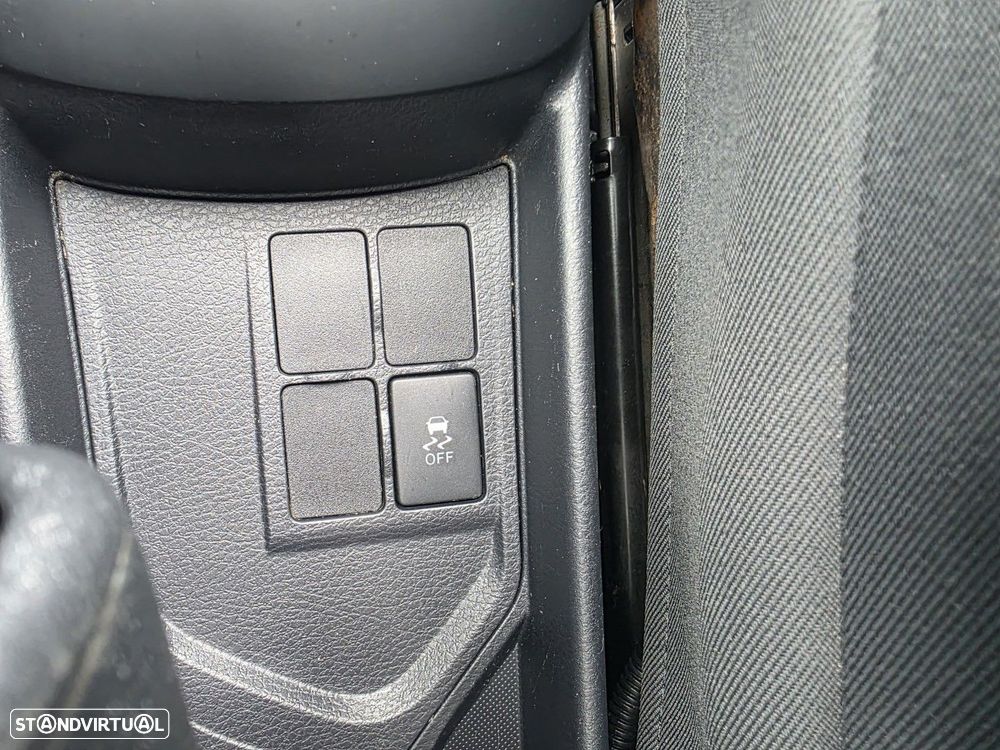 Toyota Yaris 1.0 VVT-i Comfort Plus - 17