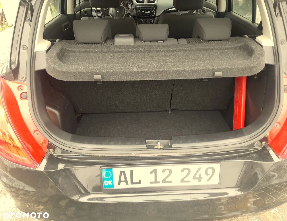 Suzuki Swift 1.2 X-TRA - 33