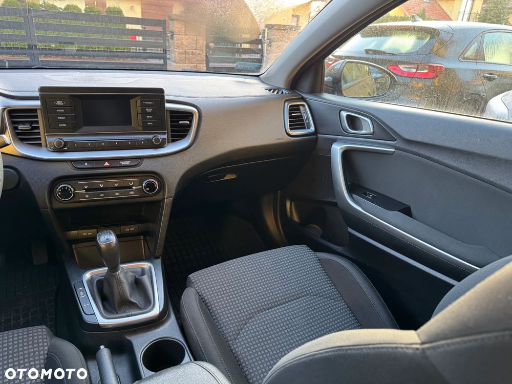 Kia Ceed 1.0 T-GDI S - 17