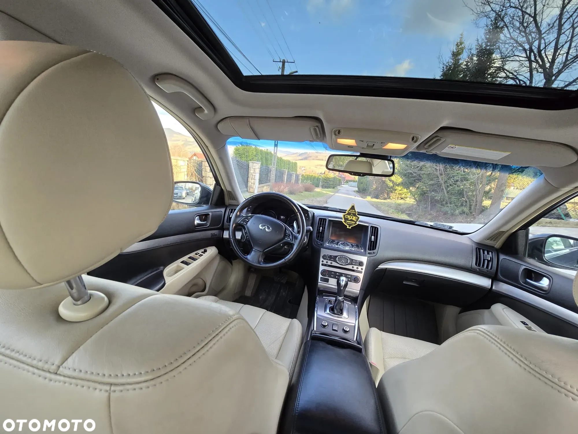 Infiniti G G37 AWD - 18
