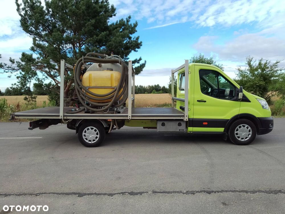 Ford Transit - 6