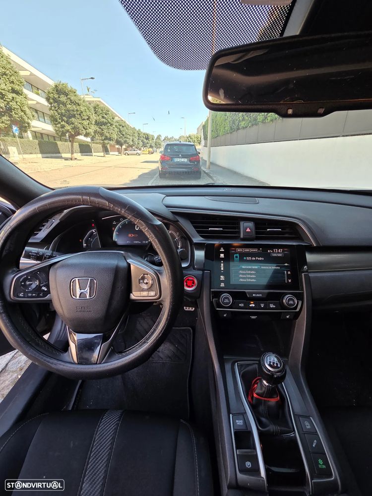 Honda Civic 1.0 i-VTEC Comfort - 5