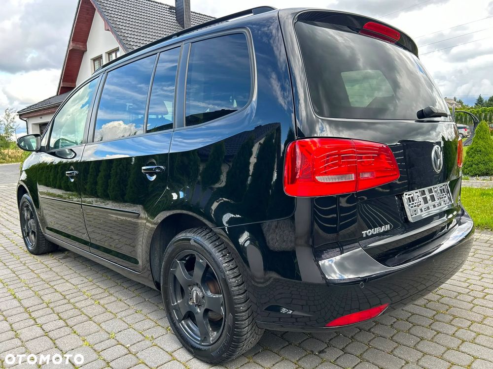 Volkswagen Touran 1.6 TDI DPF BlueMot Comfortline - 12