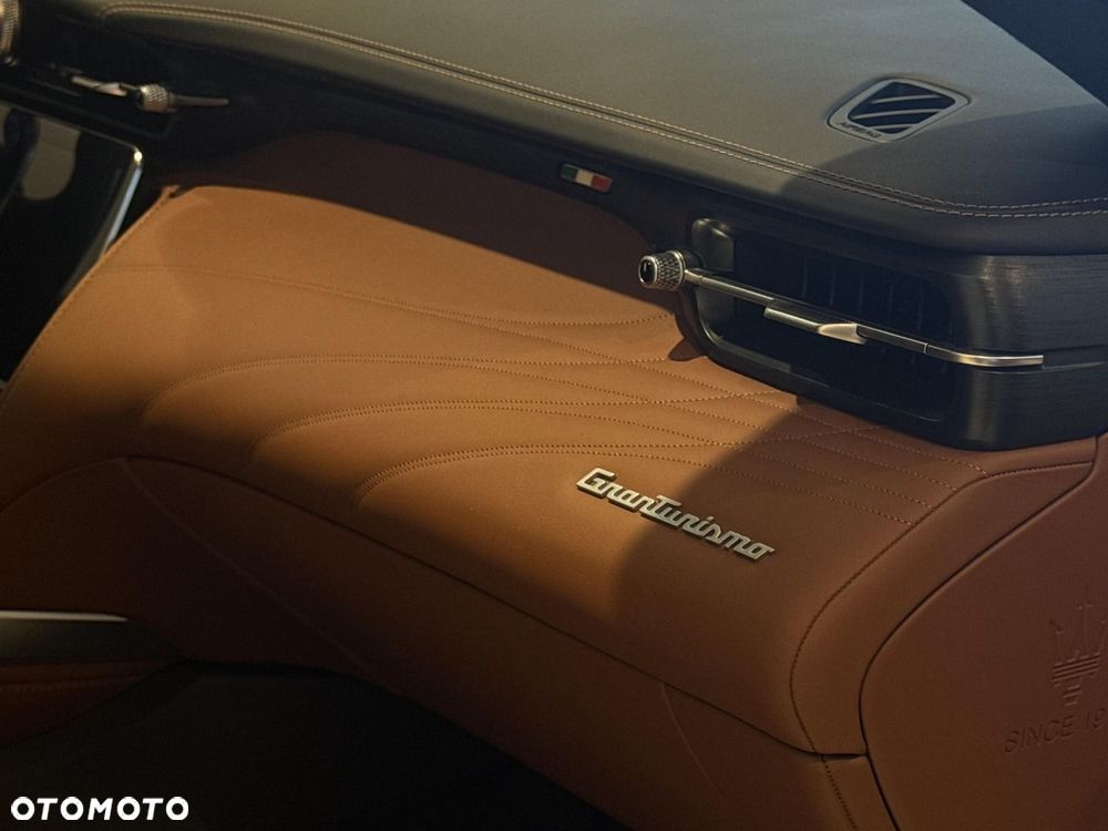 Maserati GranTurismo - 19