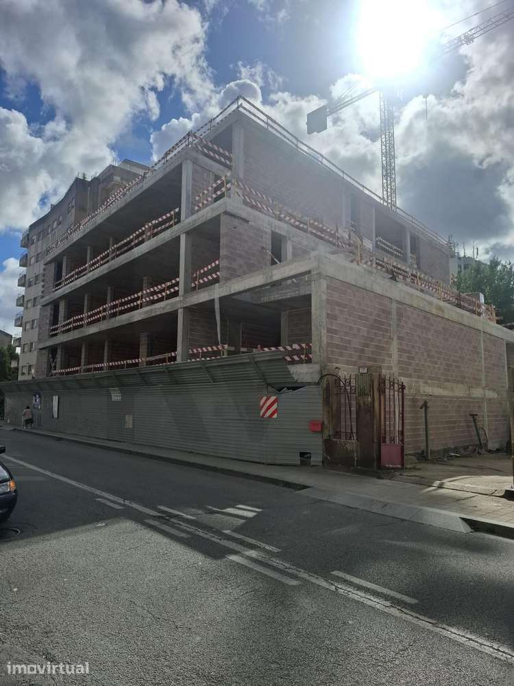 Viva com Jardim Privativo no Coração do Porto: Exclusivo T1 no Prestig - Grande imagem: 3/15