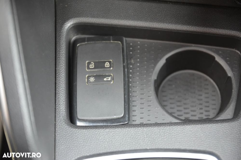 Dacia Duster 1.5 dCi 4x2 Prestige - 24