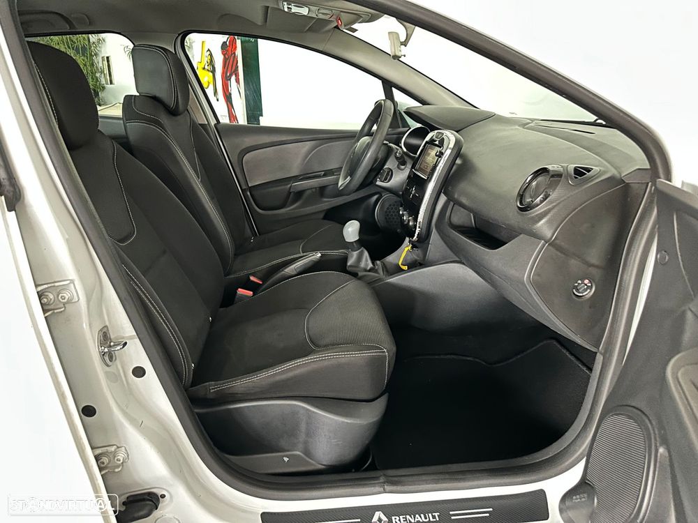 Renault Clio Sport Tourer 0.9 TCE Confort - 25