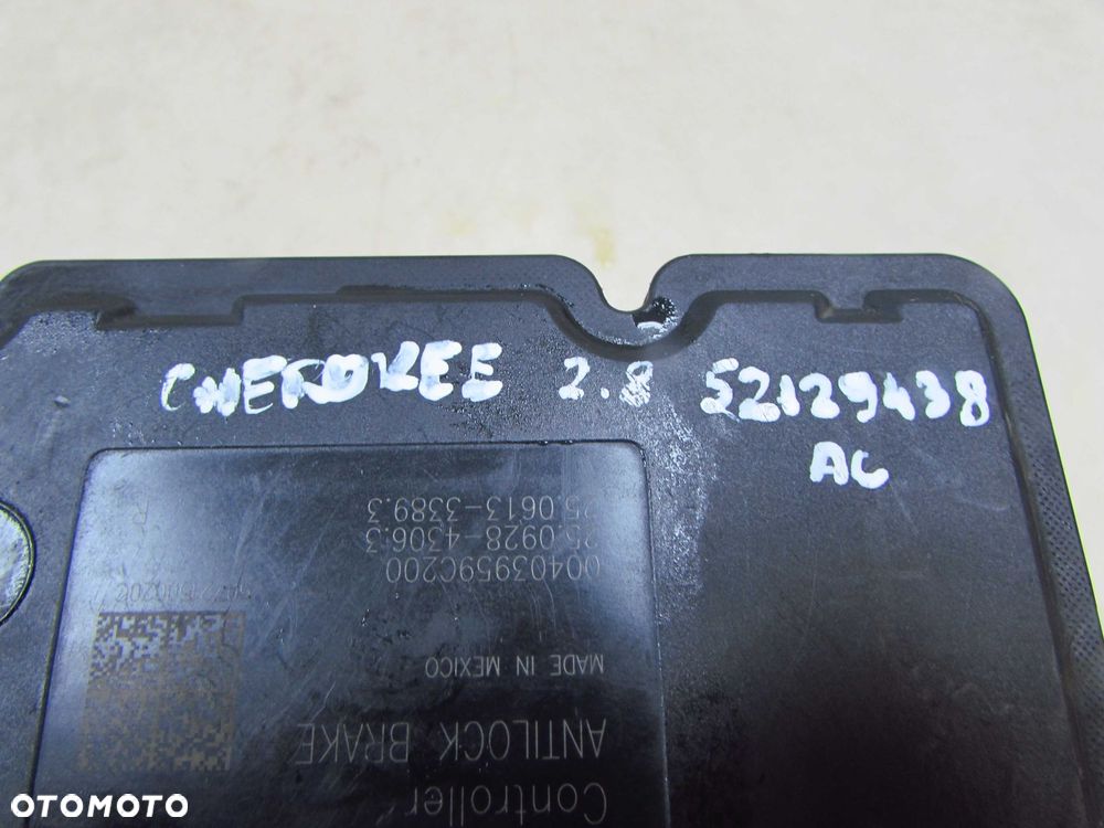 JEEP CHEROKEE LIBERTY KJ 2.8 CRD POMPA ABS STEROWNIK P52129438AC - 7