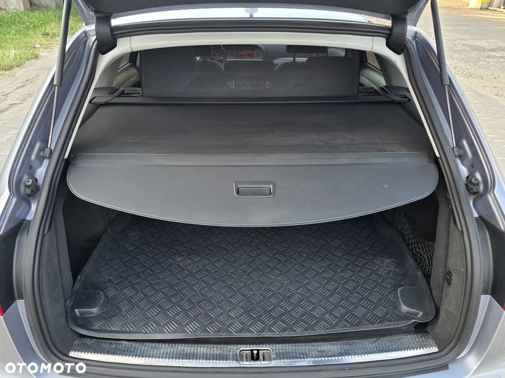 Audi A6 Avant 2.0T FSI Multitronic - 10