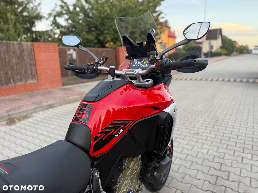 Ducati Multistrada - 12