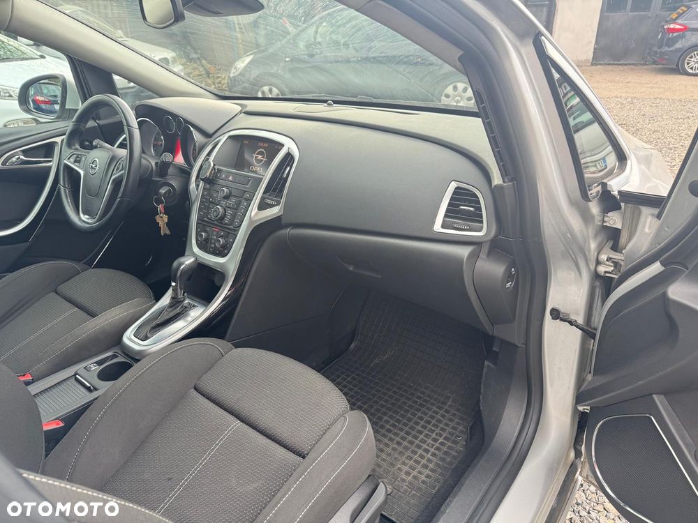 Opel Astra 1.4 T Enjoy - 19